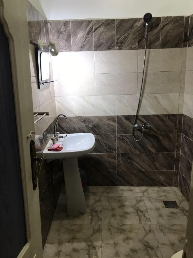 Studio Farida Pyramids View Kafrat al Jabal Exterior photo